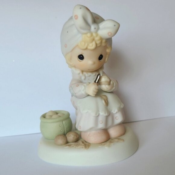 Precious Moments Always Take Time to Pray Collectible Porcelain Figurine - Picture 1 of 11